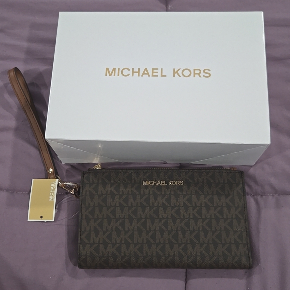 Michael Kors Large Double Zip Wristlet
